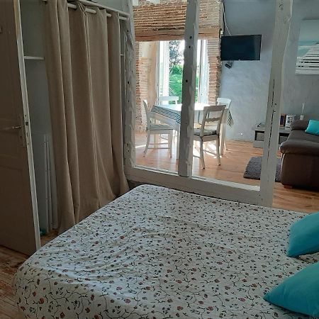Gite Izabeau Pouillon Exteriör bild